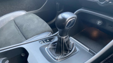 Volvo Xc40 1.5 T3 [163] R DESIGN 5dr Petrol Estate